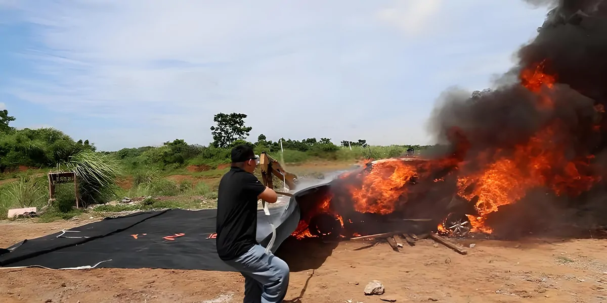 are fire blankets reusable